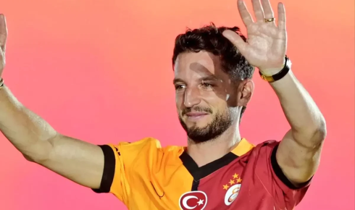 Dries Mertens futbola veda etti: 38 yaşında emekliliğini açıkladı