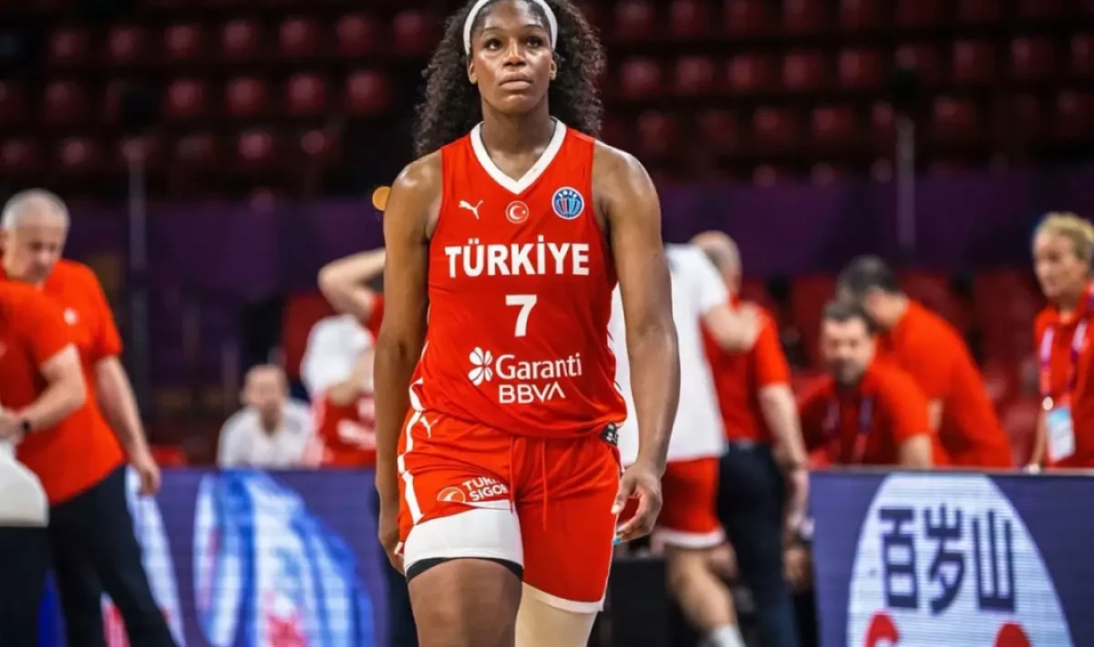 Fenerbahçe Opet, Milli Oyuncu Teaira McCowan’ı Kadrosuna Katıyor