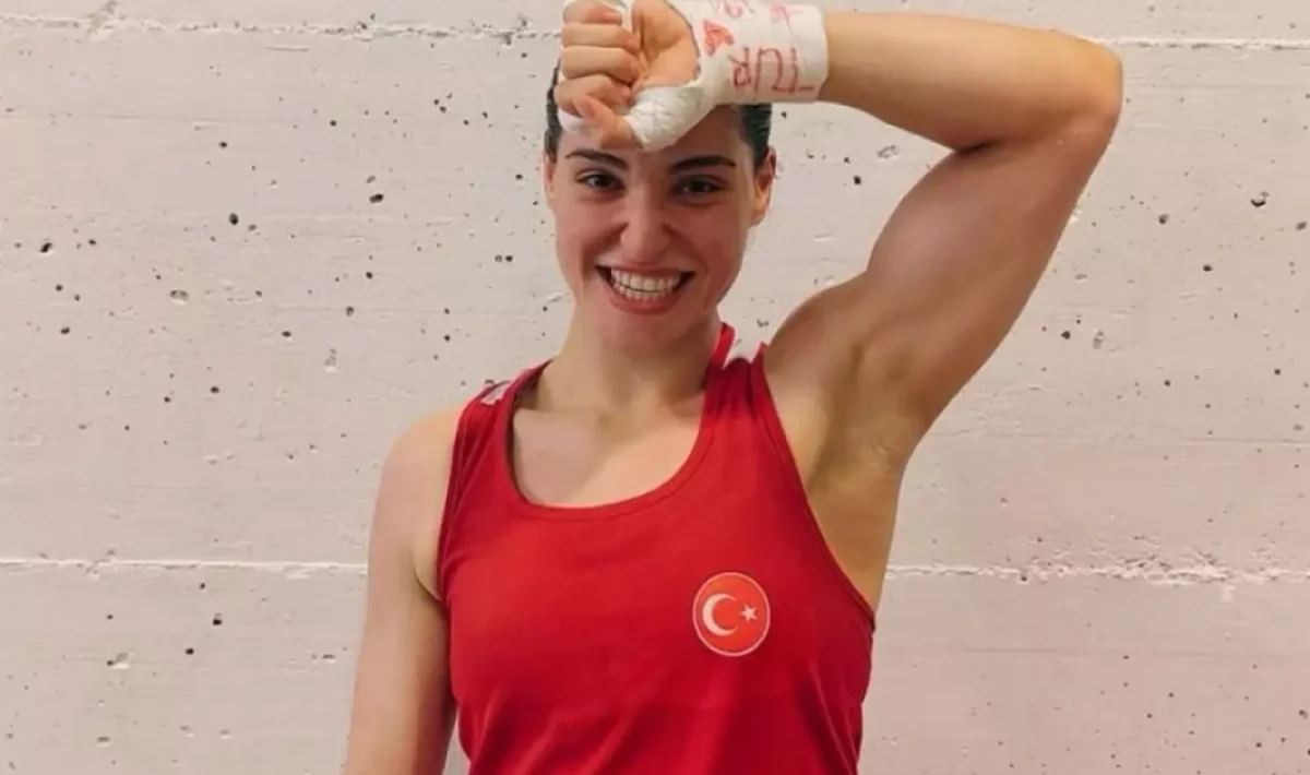 Milli Boksör Büşra Işıldar Dünya Şampiyonu Olmanın Eşiğinde!
