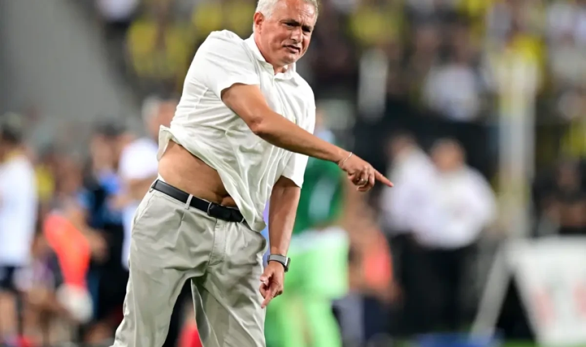 Mourinho’nun ayrılığı sonrası ultrAslan’dan gündem yaratan paylaşım