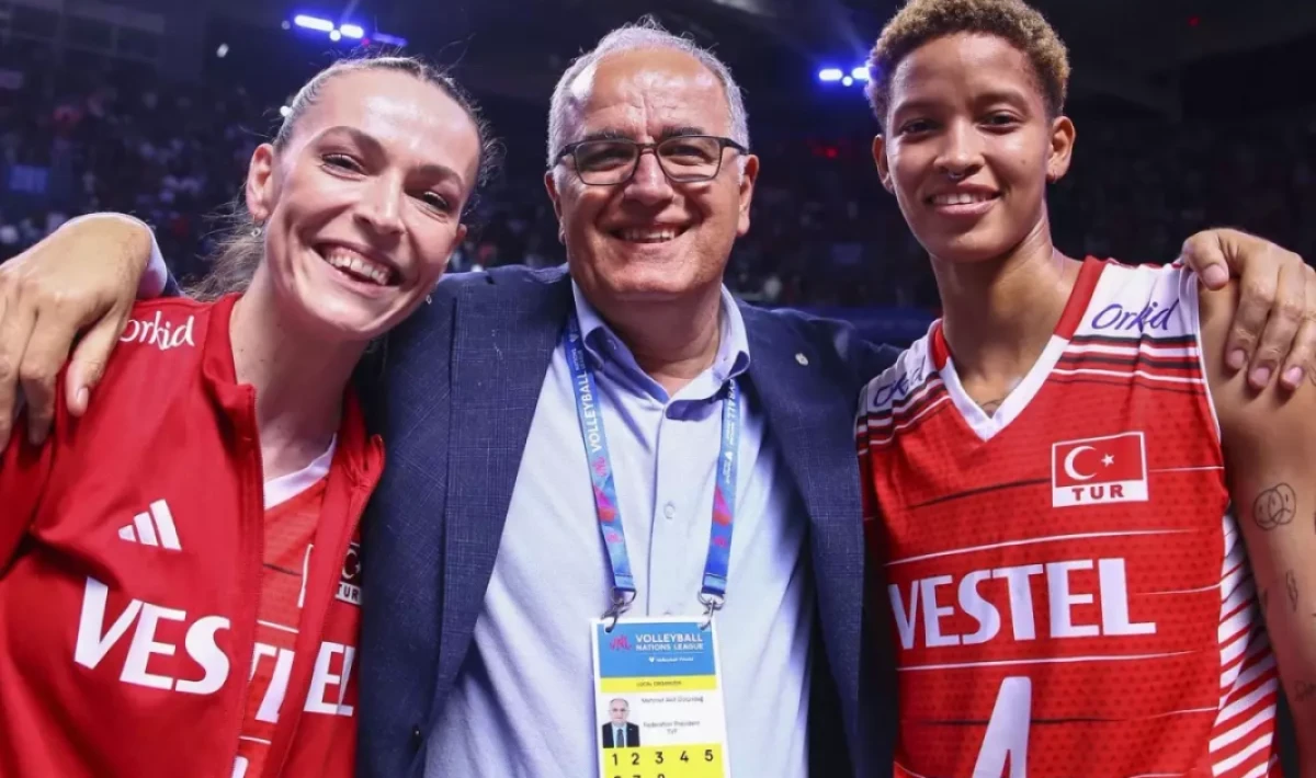 Voleybolda Çifte Yıldız ışıldadı: Eda Erdem ve Melissa Vargas Turnuvanın En Parlakları